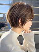 小顔に見せるヘア/ネビージュ/ショートヘア/ショートカット