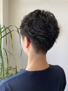 ケイズプラスカラン(HAIR AND MAKEUP K's PLUS calin) メンズパーマ