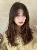 ロングレイヤースタイルココアベージュ小顔大人髪◎