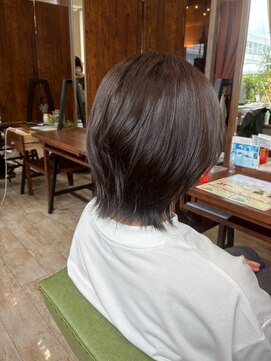 ピンキーウエスト 福島*ブリーチなしダブルカラー白髪ぼかし*小顔カット縮毛矯正