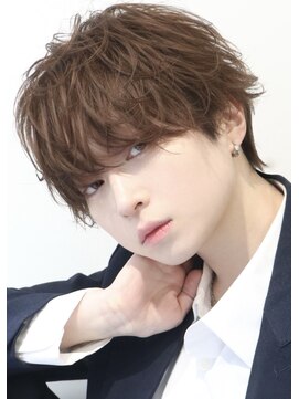 オーシャントーキョーウエスト 心斎橋 (OCEAN TOKYO WEST) ラウンドマッシュレイヤーカット