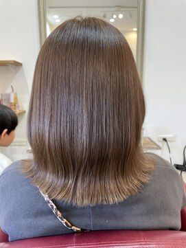 ラテ アトリエ(latte atelier) 艶髪/透明感ブラウン/ボブ