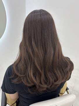 アイニ 天王寺アポロ店(aini) 赤みを抑えた柔らかベージュ×ワンレングス〈airi〉