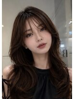 ベル 新宿(Belle)&nbsp;大人ヘア　レイヤーカット　韓国ヘア　ベージュカラー　新宿