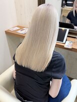 ヘアーデザイン アコースティック(Hair Design ACOUSTIC)&nbsp;ホワイトベージュ