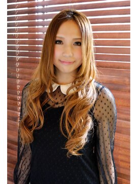 アイラ(aira) ふんわりカールな　リラックスロング☆