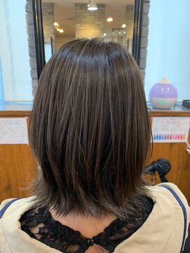 モードファクター デザイナーズサロン(mode Factor designer's salon) 大人カッコイイ外ハネヘア