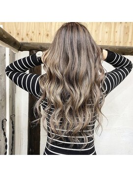 ユートピア(U topia) シルバーカラー/ミルクティーベージュ/バレイヤージュ