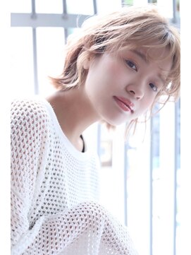 モナバイルーブル(MONA by Louvre) 【MONA】ハイトーンボブ