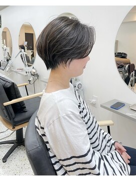 メモリーズ 銀座(Memories) ショートボブ/大人巻き/ぷつっとボブ/ナチュラルモード/銀座駅
