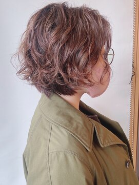 モリオフロムロンドン 原宿本店(morio from London) 【morio原宿】ボブスパイラルパーマ　前髪なし　強めパーマ