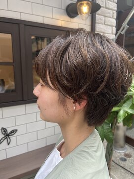 バドゥ(bud) ショート×ニュアンスパーマ