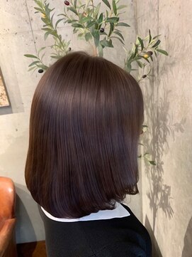 ユキオ ダル(Yukio Dal) 20代30代40代ストレートアッシュベージュ髪質改善大人ボブ