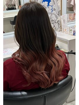 ドクターズサロン レラパール 毛先カラー/ピンク/お洒落ロング/ハイトーン/秋冬デザインカラー