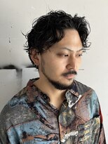 カー(KAH)&nbsp;メンズパーマ　ツーブロック　ショート　ミディアム