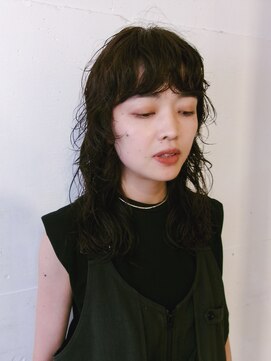 ユートゥイーズ つくば(U too e's) ミディアムウェーブヘア Genta