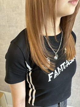 ネア(NEYA)の写真/顔周り/フェイスレイヤーで柔らさと抜け感を*作り込みすぎない顔周りバランスはNEYAで/レイヤーカット/韓国