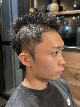 ニゲラ 町田(NIGELA) ソフトモヒカン×エッジスパイク