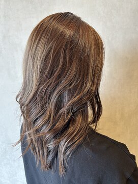 カミビト 奈良生駒店(KamiBito) 大人女性の3Dハイライトカラー