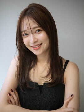 サーカス バイ ビュートリアム 青山(CIRCUS by BEAUTRIUM) 小顔ロングレイヤーシースルーバング青山表参道20代30代40代