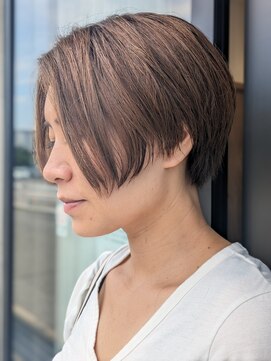 ケーオーエスビューティー(K O S beauty) 大人女性のハンサムショート！