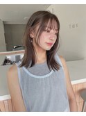 レイヤーカット/フェイスレイヤー/ミディアムレイヤー/ベージュ