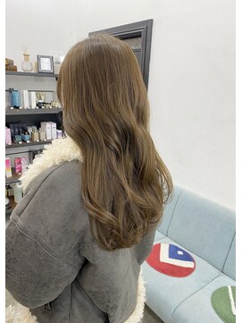 アンリ(Anli) 【tomomi＊オリーブベージュ　ブリーチなし　ダブルカラー】