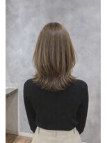 ノル(nol.) くびれミディアム×ナチュラルベージュ透明感スタイル