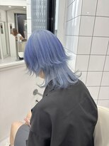 ギア(GEAR.)&nbsp;ウルフカット×ブルーヘアカラー