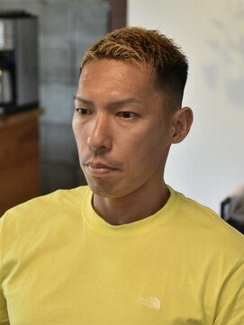 リム メンズヘア(LIM men's hair) 渋髪フェードソフモヒ【倉敷メンズカット専門店/美容院/理容室】