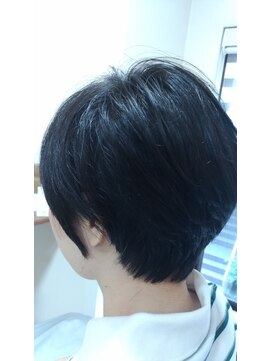 ポワソンブル(Poisson Bleu) ハンサムショート