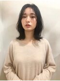 レイヤーカット/アッシュカラー/黒髪/暗髪/レイヤーロング