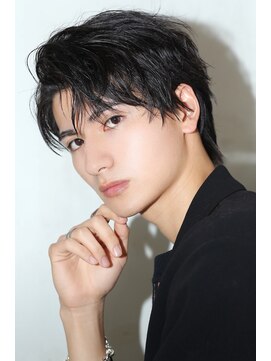 リップス 表参道店(LIPPS) 耳掛けかきあげる前髪