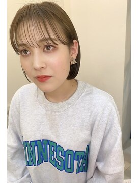 エフ ヘアーアンドリラクゼーション(F. hair & relaxation) 【F.】20代30代シースルーバングミニボブベージュカラー