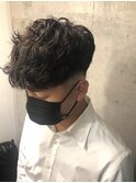 メンズ刈り上げ前下がりマッシュスキンフェードパーマ