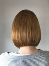 ヴァラ(VOILA) カットで艶が出る！絶妙バランスBOB    by NY DRY CUT