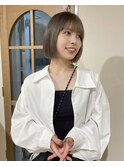 ぱつっとボブ×アッシュベージュ