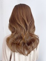 アイティーバイアルバム 松戸店(IT by ALBUM)&nbsp;グレージュカラー美髪エモージュレイヤーロング_ba488371