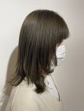 サロンドジョー(salon de joe) ショートボブレイヤーカットミディアムウルフくびれ透明感カラー