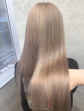 キャラ シャローネ 池袋(Chara Chalone) シアーベージュ/ロイヤルベージュ/資生堂カラー【REINA】