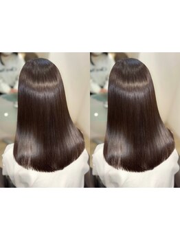 カラー剤の中に特殊な成分を混ぜ込み、質感から毛髪内部までしっかりケアする最高級の髪質改善カラー◎