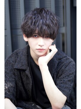 ヴェイン 渋谷(vain) センターパートツイストメンズパーマ渋谷美容室k