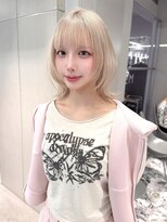 ジェム(GEM) 名古屋ブリーチ/ホワイトブロンド/レイヤーカット