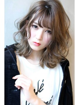 ブラン 天王寺(Blanc) 【Blanc/天王寺】3Dカラー/ベージュカラー/無造作カールm２