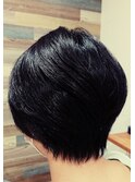 ショートボブ
