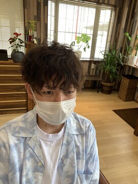 マハナ(MAHANA) ナチュラルパーマ