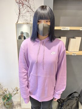 ラミエバイメルト 下北沢(lamie by melt) 村上/ネイビーブルー切りっぱなしボブ前髪カットグラデーション