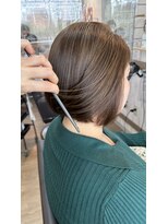 ヘアーリゾートガーデンバイトロント 船橋法典店(Hair Resort Garden by Toronto) ボブ×ハイライトオリーブブラウン【船橋、西船橋、新船橋】