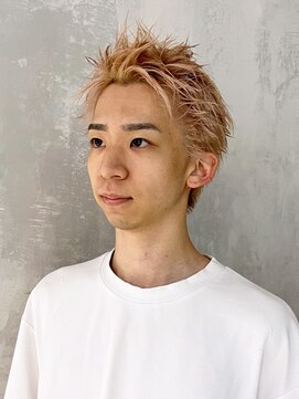 アイティーバイアルバム 八王子店(IT by ALBUM) 短髪ツーブロックノンジアミンカラーグレーベージュ_ba484721