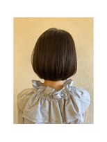 エルサフィロ キタハマ(el zafiro kitahama)&nbsp;20×30×40代×似合わせカット×アッシュベージュ×お手入れ簡単